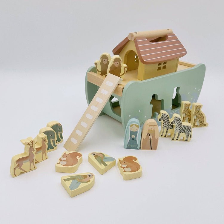 Noah’s Ark Shape Sorter – Wooden Animal Toy Ages 2+