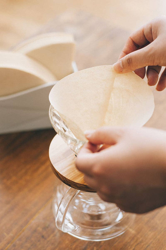 V60 Paper Filters: White / 100 Sheets Boxed 02